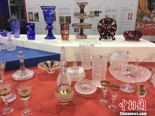 浙江義烏 聚焦世界貿(mào)易窗口優(yōu)勢 掘金進(jìn)口貿(mào)易新藍(lán)海